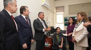 Adana’da ücretsiz HPV aşısı uygulaması başladı