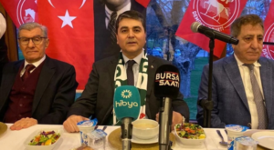 Uysal: Bugün yapılan siyasetten hayır gelmez