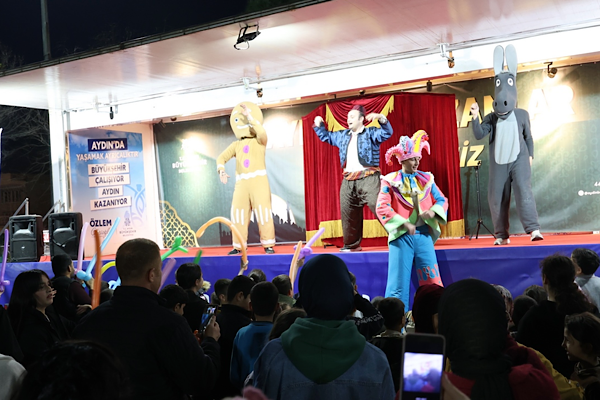 Aydın’da Ramazan coşkusu Sultanhisar’da devam etti Aydın’da Ramazan coşkusu Sultanhisar’da devam etti