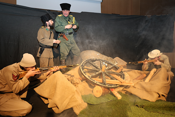 Karaman’da “Çanakkale Şehadet” tiyatro gösterisi sahnelendi