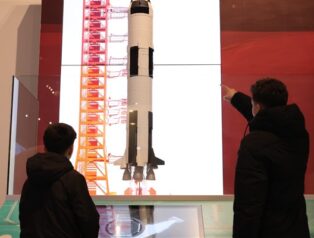 Osmangazi’de öğrenciler uzay ve havacılığı keşfetti