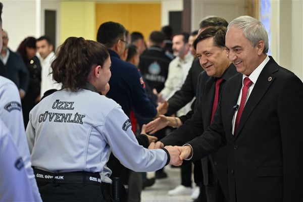 Kepez’da bayramlaşma programı düzenlendi