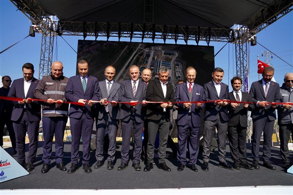 İSKİ’nin Arnavutköy Terkos Arıtma Tesisi hizmete girdi İSKİ’nin Arnavutköy Terkos Arıtma Tesisi hizmete girdi