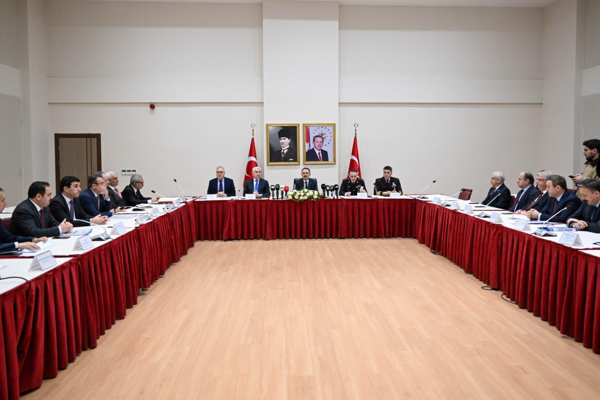 Kocaeli’nde Genişletilmiş İl Güvenlik, Asayiş ve Koordinasyon Kurulu Toplantısı yapıldı Kocaeli’nde Genişletilmiş İl Güvenlik, Asayiş ve Koordinasyon Kurulu Toplantısı yapıldı