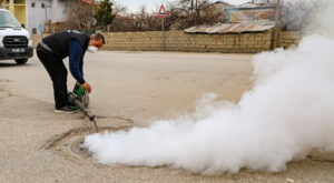 Van’da haşereyle mücadelede kış mesaisi tamamlandı