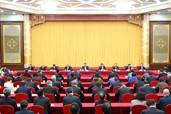 Xi Jinping, ÇHSDK’nın yıllık toplantısına katılan üyeleri ziyaret etti Xi Jinping, ÇHSDK’nın yıllık toplantısına katılan üyeleri ziyaret etti