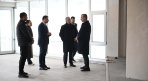 Başkan Yavaş, Demetevler Salonu’ndaki çalışmaları inceledi