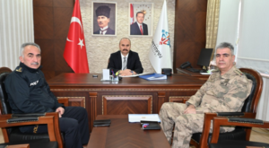 Vali Canalp, ‘Ramazan Bayramı Güvenlik Tedbirleri Toplantısı’na katıldı