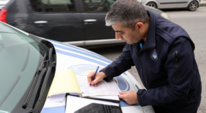 Maltepe’de kaldırım işgallerine yönelik denetim