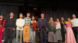 Yalova’da “Sevgili Doktor” oyunu sahnelendi