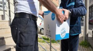 Çayırova’da Ramazan boyunca gıda kolileri ihtiyaç sahiplerine ulaştırılıyor