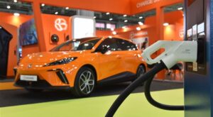 Cari açığın çözümü elektrikli araçtan geçiyor