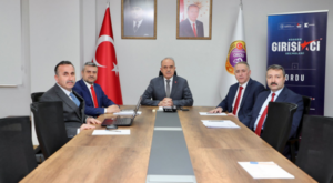 Vali Erol, KOSGEB’in İş Geliştirme Desteği Değerlendirme Toplantısı’na katıldı