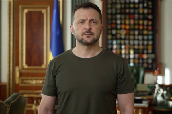 Zelenski: Müzakere ekibimizden bir rapor aldım Zelenski: Müzakere ekibimizden bir rapor aldım