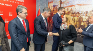 Tugay, CHP İzmir İl Başkanlığının bayramlaşma törenine katıldı