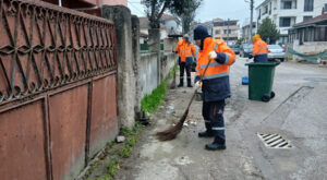 Düzce’de temizlik seferberliği çalışmaları sürüyor