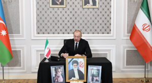 Aliyev, İran İslam Cumhuriyeti Büyükelçiliğini ziyaret etti