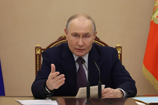 Putin, Sırp mevkidaşı Vucic ile telefonda görüştü