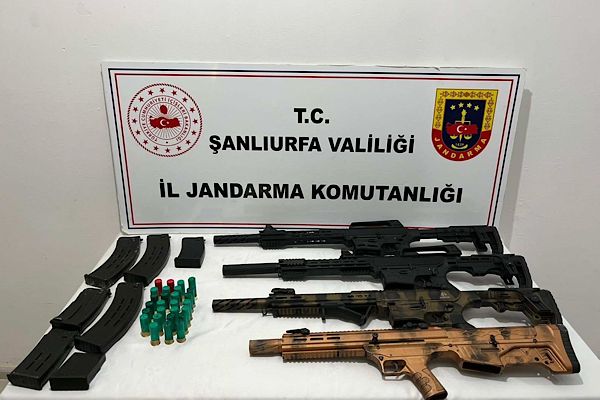 Suruç Ve Akçakale’de ruhsatsız silah operasyonu Suruç Ve Akçakale’de ruhsatsız silah operasyonu