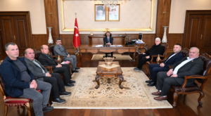 Avcılar ve Atıcılar Derneği ile Kandıra mahalle muhtarlarından Vali Aktaş’a ziyaret