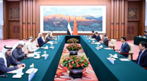 Wang Yi, BAE’nin Çin Özel Temsilcisi ile görüştü