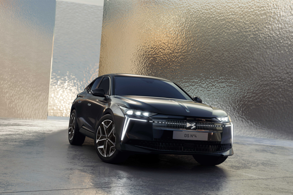 DS N°4 Nisan’da Türkiye’de DS N°4 Nisan’da Türkiye’de