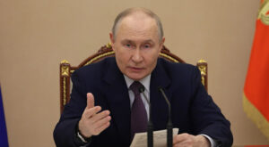 Putin: Sadece petrol değil, sanayi malları üretimi de zarar görüyor