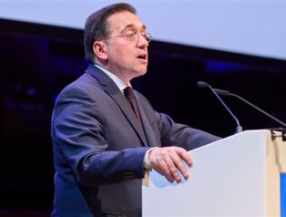 Albares: Habermas’ın kaybıyla Avrupa güçlü bir sesi kaybetti