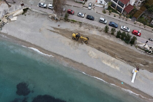 Bodrum’da plajlar sezona hazırlanıyor Bodrum’da plajlar sezona hazırlanıyor