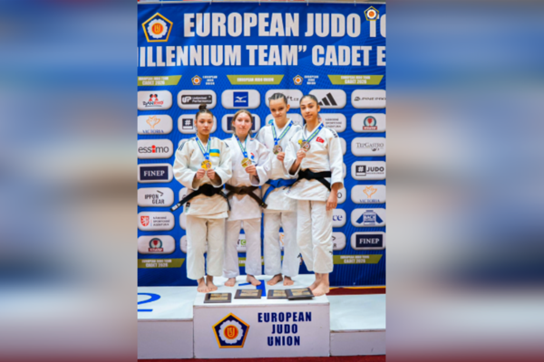 Büyükşehirli sporcudan bronz madalya Büyükşehirli sporcudan bronz madalya