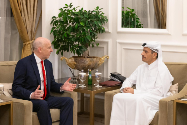 Katar Dışişleri Bakanı Al Sani, Birleşik Krallık Savunma Bakanı Healey ile görüştü Katar Dışişleri Bakanı Al Sani, Birleşik Krallık Savunma Bakanı Healey ile görüştü