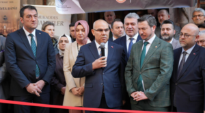 Başkan Köse, “Mukaddes Emanetler” sergisinin açılışına katıldı