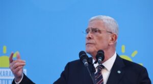 Dervişoğlu: Referandum için önce milletin rızasına bakılmalı Dervişoğlu: Referandum için önce milletin rızasına bakılmalı