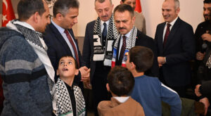 Vali Aktaş, Gazzeli vatandaşlarla iftar sofrasında bir araya geldi