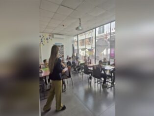 Eskişehir’de öğrencilere yönelik deprem farkındalık atölyesi düzenlendi Eskişehir’de öğrencilere yönelik deprem farkındalık atölyesi düzenlendi