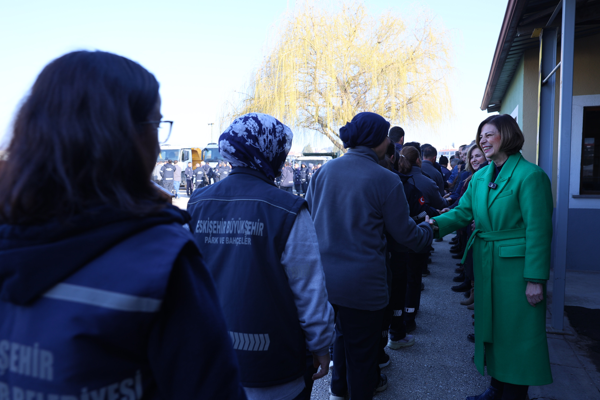 Başkan Ünlüce, personelle bayramlaşmaya devam ediyor