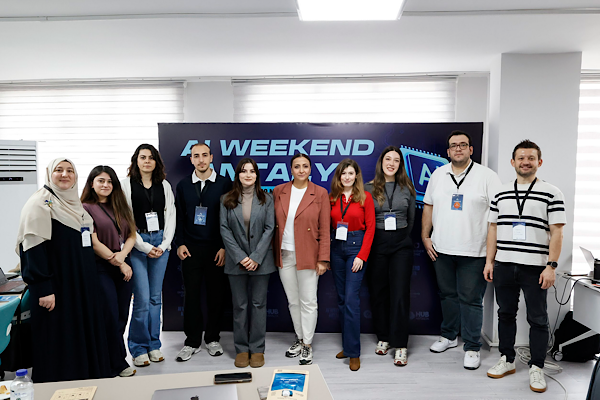AI Weekend Antalya 2026 etkinliği gençlerle buluştu AI Weekend Antalya 2026 etkinliği gençlerle buluştu