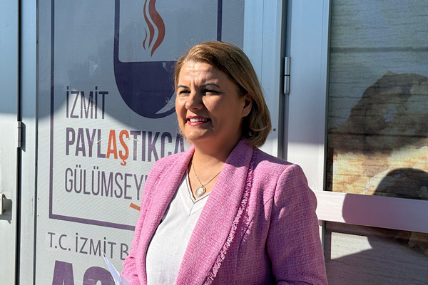 Başkan Hürriyet: Mahalle iftarlarımızda halkımızla aynı sofrada buluşuyoruz