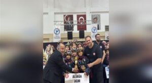 Aliağa Belediyesi Halk Oyunları ekibi İzmir il birincisi oldu