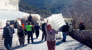 Antalya’da ipekböcekçiliği geliştiriliyor