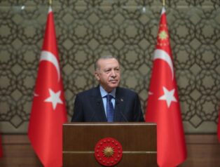 Cumhurbaşkanı Erdoğan’dan İran Dini Lideri Hamaney için taziye mesajı Cumhurbaşkanı Erdoğan’dan İran Dini Lideri Hamaney için taziye mesajı