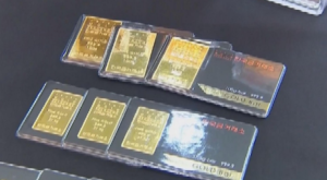 Ons altın 4 bin 500 doların altına indi