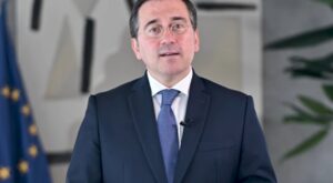 Albares: Lübnan’daki BM misyonuna saldırıları kınıyoruz