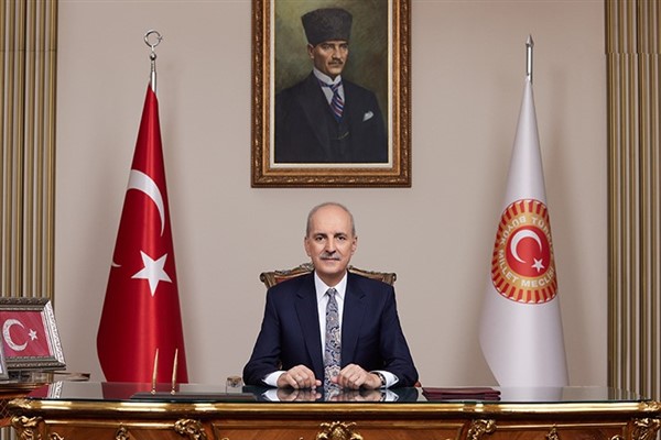 TBMM Bakanı Kurtulmuş, Aydoğdu ve beraberindeki heyeti kabul etti TBMM Bakanı Kurtulmuş, Aydoğdu ve beraberindeki heyeti kabul etti
