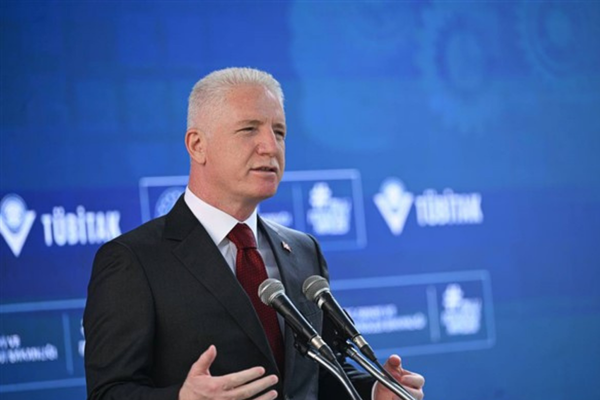 Vali Gül’den eski milletvekili Aydoğan için taziye ziyareti Vali Gül’den eski milletvekili Aydoğan için taziye ziyareti