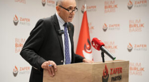 Artan: Merkez Bankası Başkanımız genç ama zannediyorum astigmat sorunu var