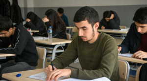 Malatya’da YKS’ye hazırlanan öğrencilere ücretsiz eğitim desteği