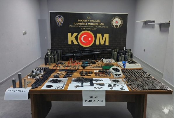 Sakarya’da silah imalathanesine operasyon