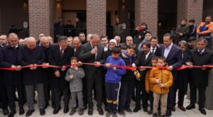 Pendik’te Elmalılı Hamdi Yazır Camii ibadete açıldı
