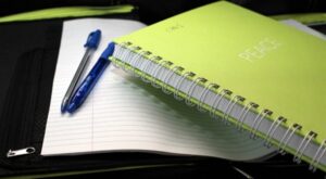 İBB’den 20 bin ortaöğretim öğrencisine kıyafet desteği